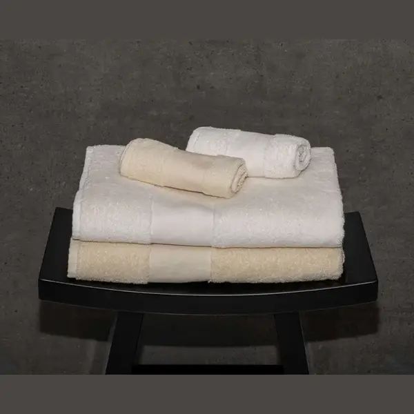 Olima Classic Towel