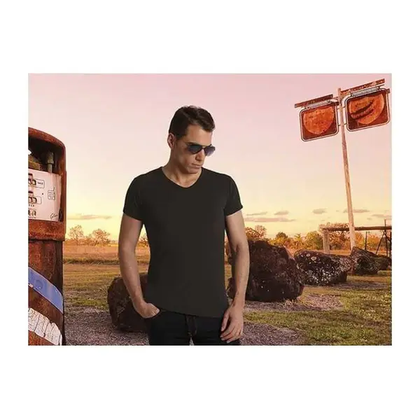 Tight T-Shirt Cobra